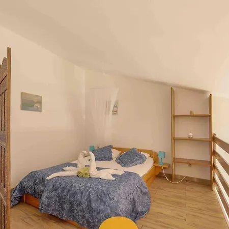 Apartment Au Bord De L'eau Fleury (Aude)